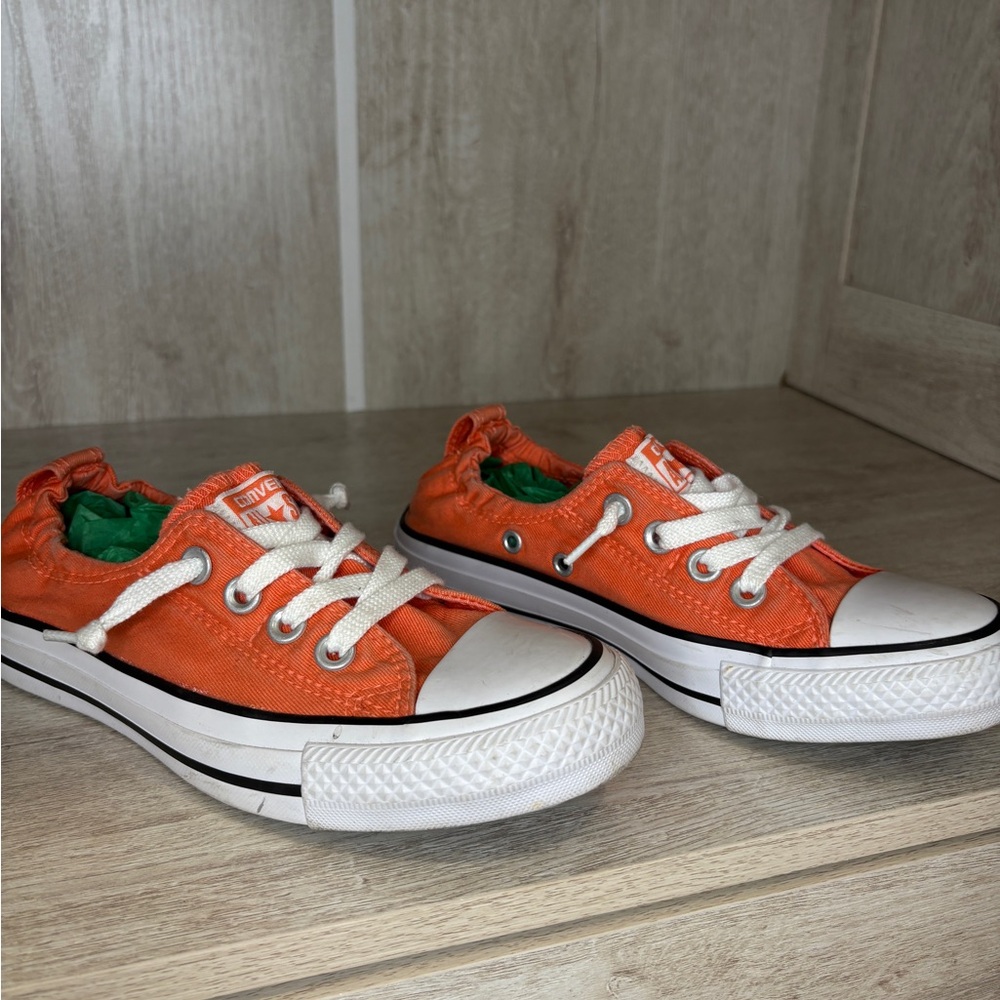 Coral Converse All Star Low Top Sneakers – Women’s 5